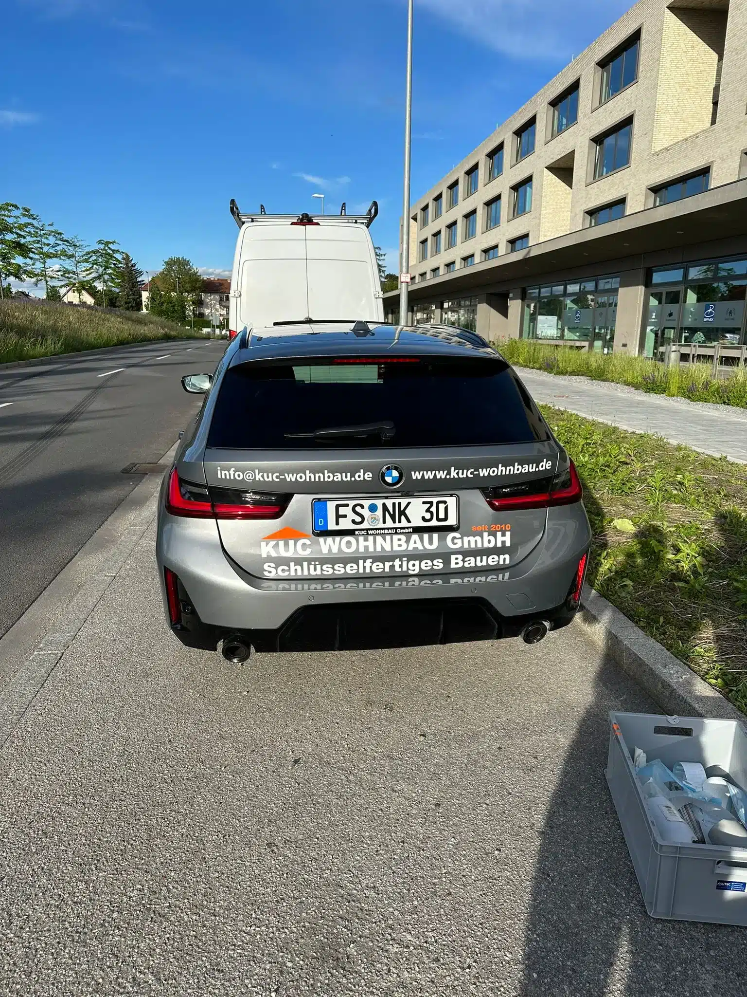 Auto beschriftet von hinten